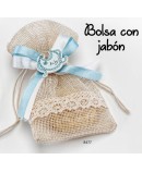 Bolsita cenefa puntilla c/1 jabón y pinza celeste lazo doble raso.